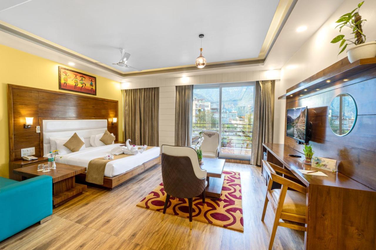 Hotel Divine Lakshmi Ganga Rishīkesh Exterior foto