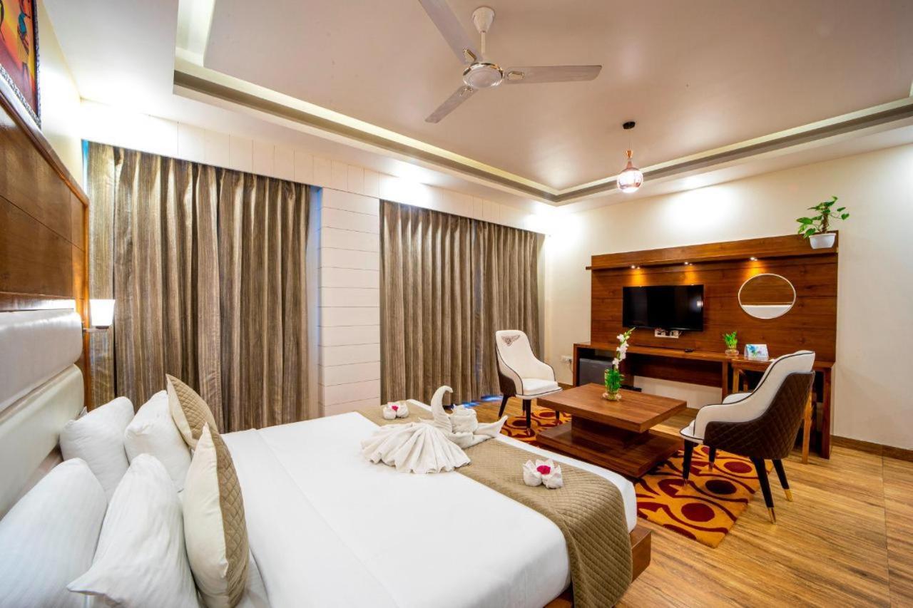 Hotel Divine Lakshmi Ganga Rishīkesh Exterior foto